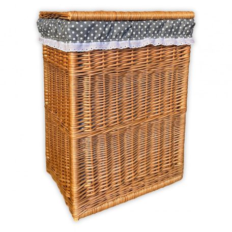 Quadratischer Wäschekorb mit Innenfutter