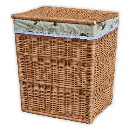 Quadratischer Wäschekorb mit Innenfutter