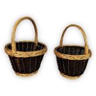 Flower pot with handle