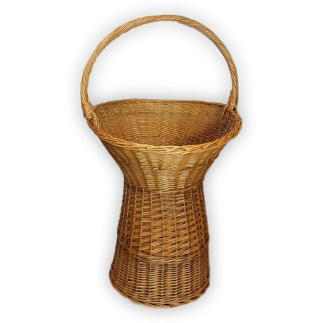 Display basket with handle