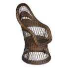 Fonott vessző fotel barna