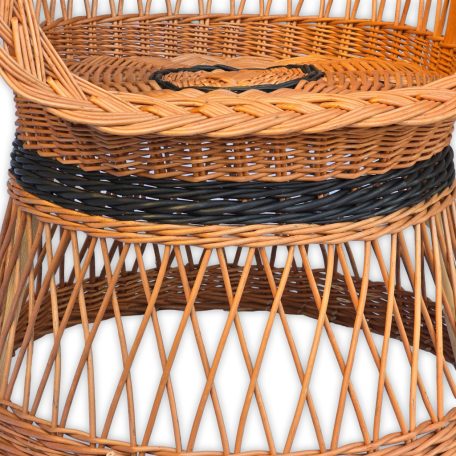 Fonott vessző fotel