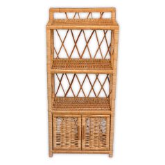 Fonott vessző szekrény