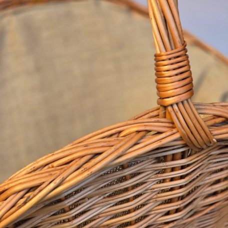 Fireplace basket in various sizes with lining
