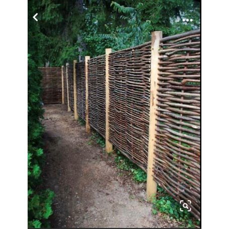 Egyedi méretű mogyorófa kerítéselemek