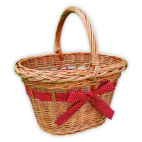 Shopping basket with decorative ribbon 