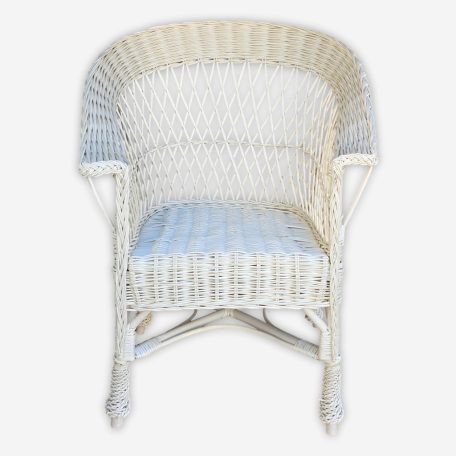 Fonott vessző fotel fehér színben