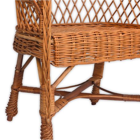 Fonott vessző fotel