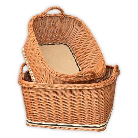 Wooden carrying basket in multiple sizes